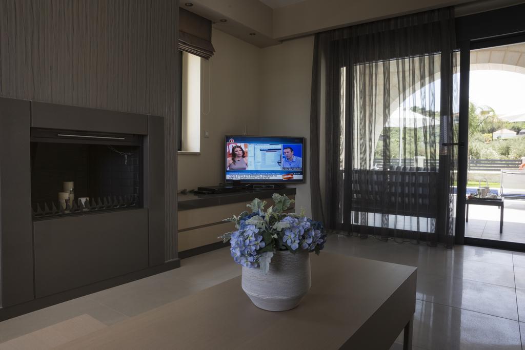 Villa-Azalea อัลมีรีดา ห้อง รูปภาพ