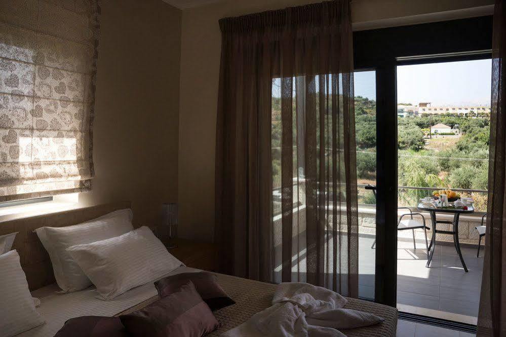 Villa-Azalea อัลมีรีดา ภายนอก รูปภาพ
